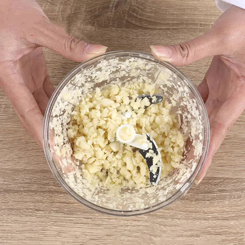 mini-hachoir-a-fil-pratique