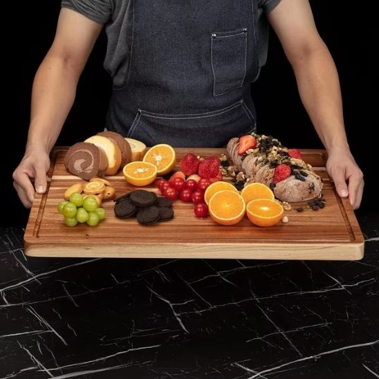 planche-a-decouper-bois-qualite.jpg
